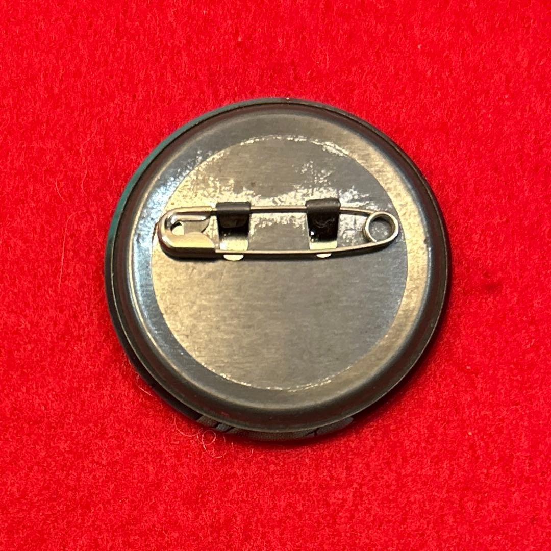 ワンピース　缶バッジ　呪われた聖剣　ゾロ　超希少　レトロ