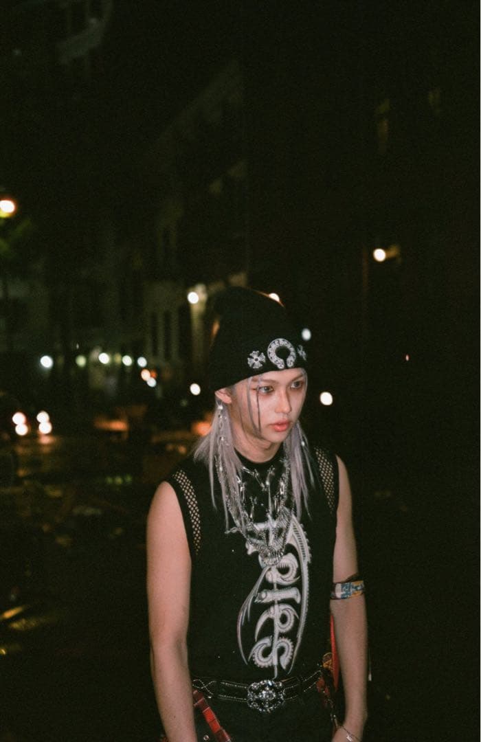 StrayKids Chk Chk Boom Felix衣装　タンクトップ