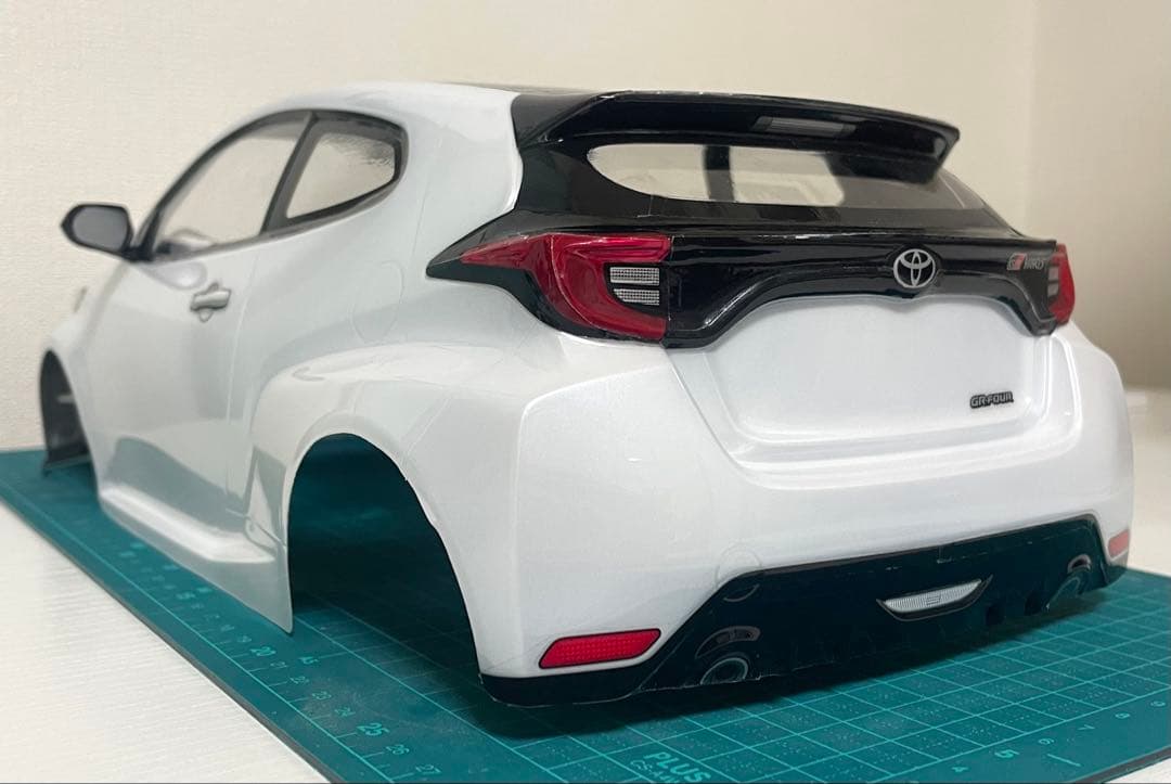 タミヤラジコンボディ　GRヤリス