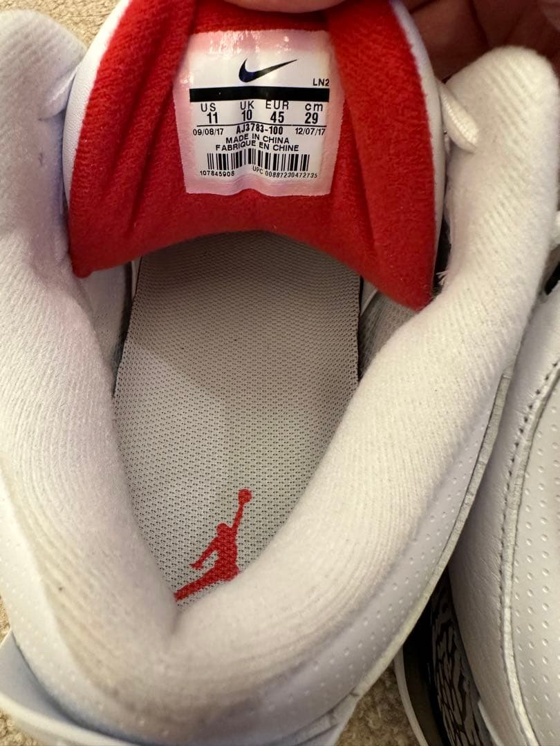 Air Jordan 3 ホワイト/レッド スニーカー Jordan