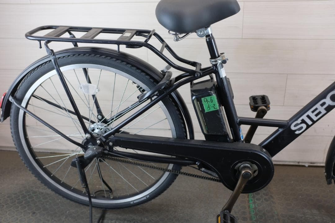 ブ*す様 BS STEPCRUZ　26インチ　3段　9.6Ah充電器あり