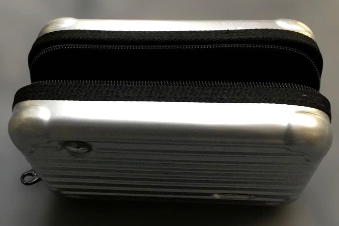 Lufuthansa ✖️RIMOWA アメニティポーチ