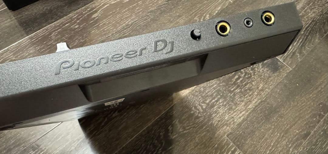 【スピーカー付】数回のみ利用:DDJ-SB2 Pioneer DJコントローラー