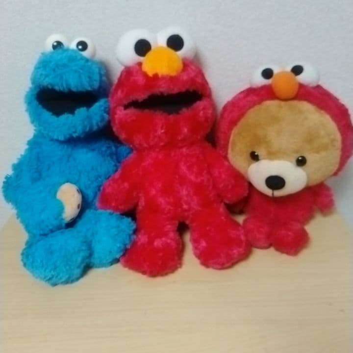 セサミストリート　ぬいぐるみまとめ売り　UNIQLO KAWS　USJなど