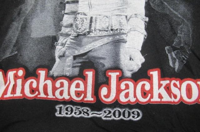 マイケルジャクソン＜KING　OF　POP＞　Tシャツ