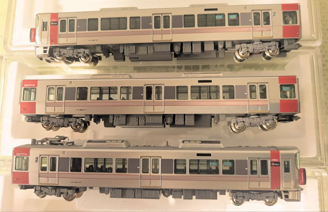 KATO227系レッドウィング増結3両(M車無/未走行新品)