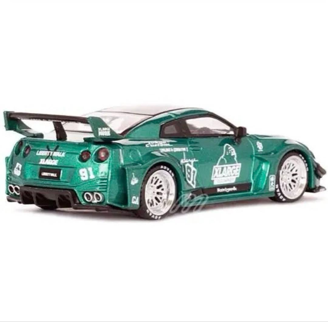 LBWK MINIGT × XLARGE NISSAN 35GT