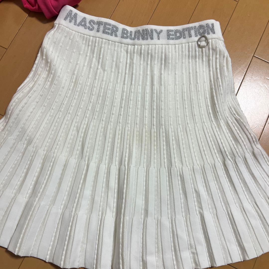 マスターバニー　2点