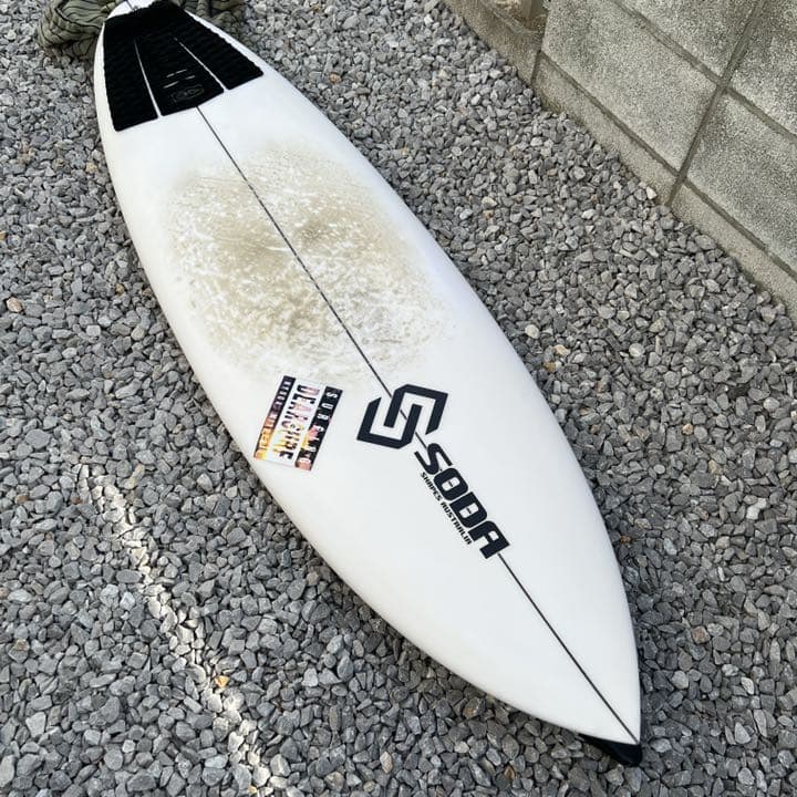 SODA サーフボード　EPS 長さ5.65 浮力25ℓ 手渡し限定　美品