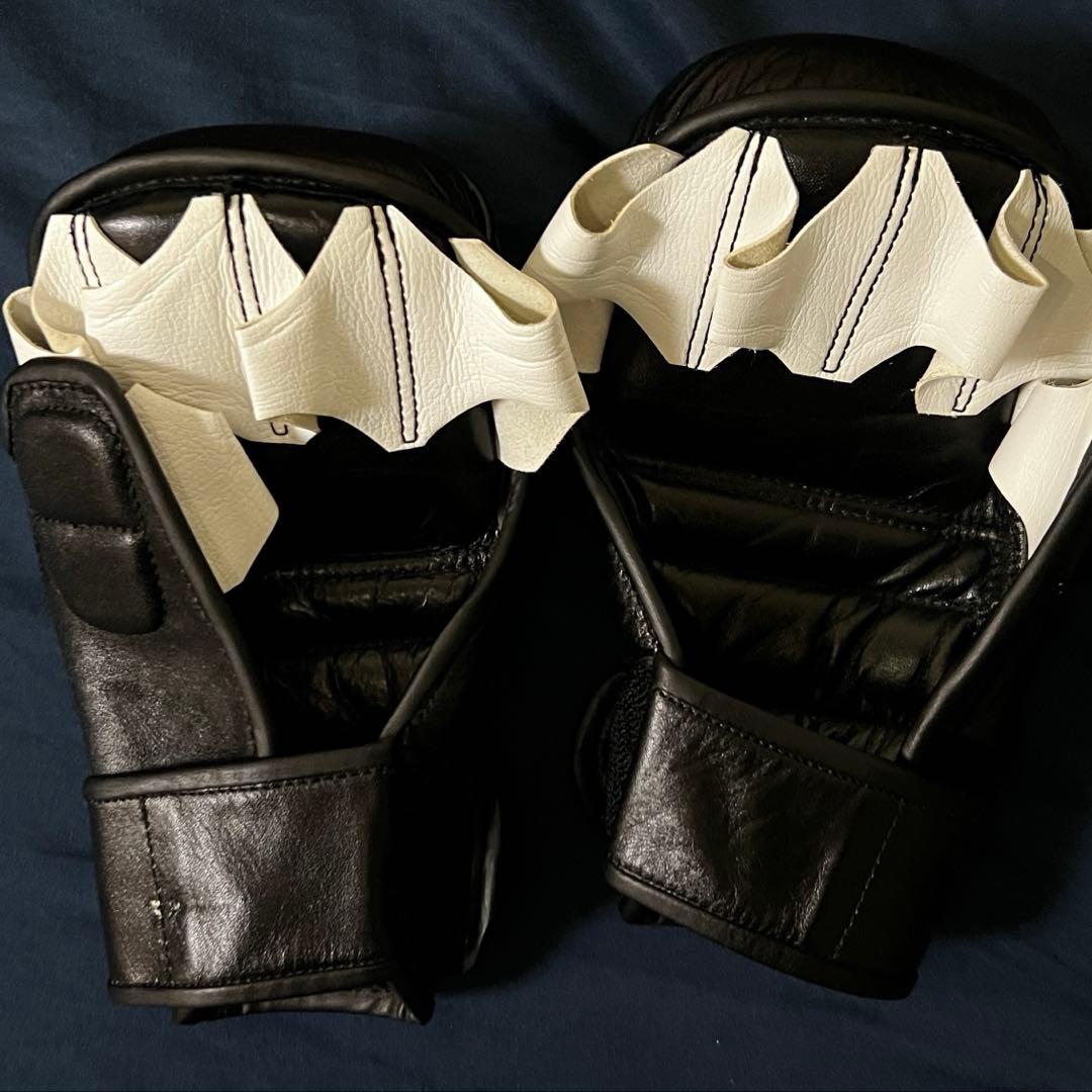 イサミ　オープンフィンガーグローブ