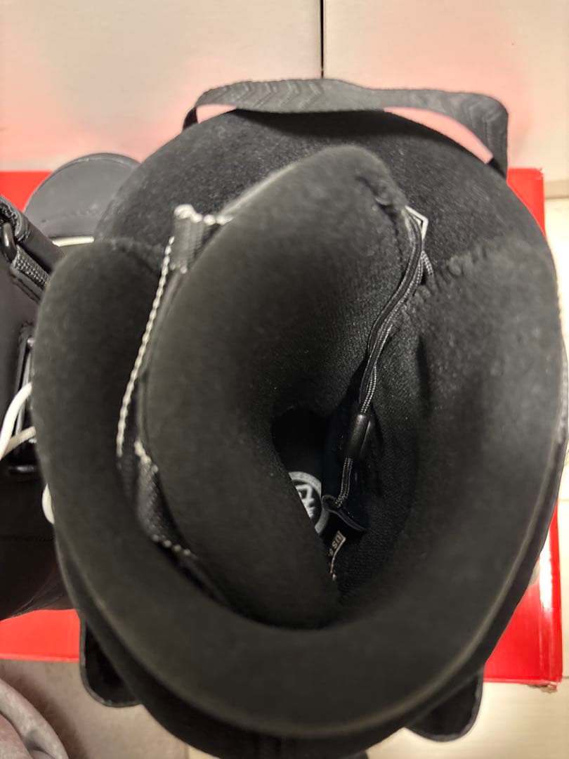 美品　24-25 DEELUXE ID LITE 26.5センチ　スノボ