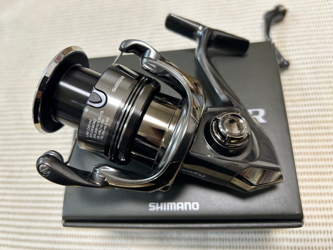 24 シマノ　ツインパワー　C5000XG