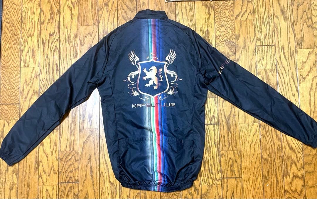 カペルミュール　ウインドブレーカー