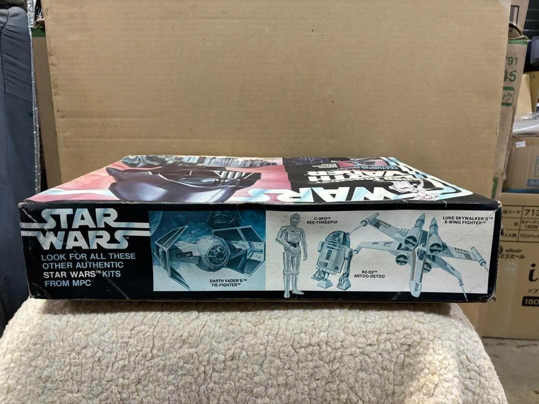 スターウォーズ　ダースベイダー　超レア品　バストプラモデル　箱ダメージ多数あり