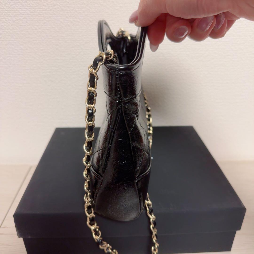 CHANEL ブラックレザー 31ナノ ミニショルダーバッグ ノベルティ