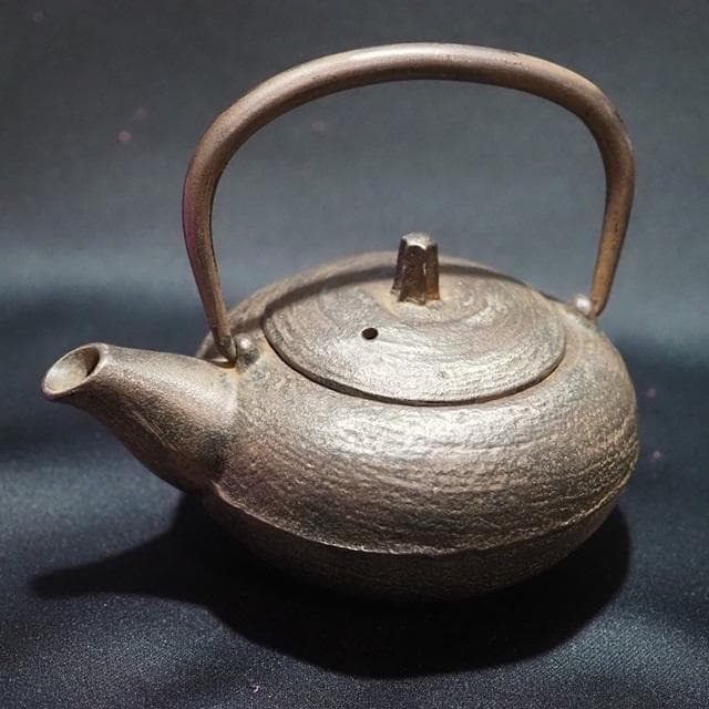 骨董品　アンティーク品　南部鉄器　鉄瓶　茶道具　岩鋳　古物　コレクション53