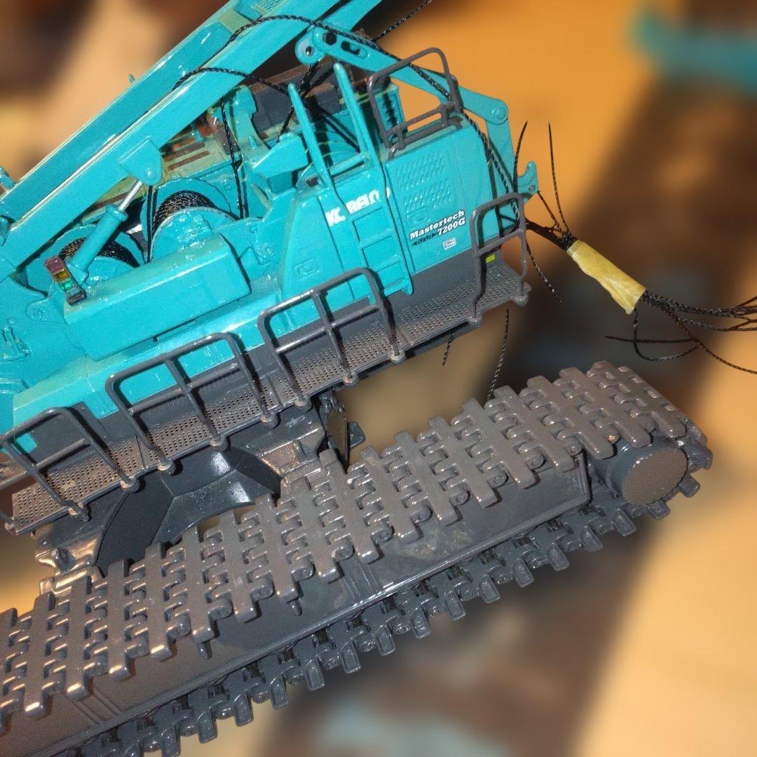 コベルコ建機クマスターテック7200Gクローラークレーン 1/50