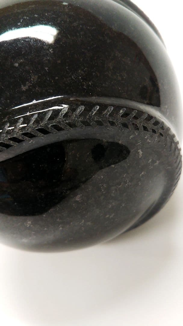 黒御影石(硬式野球ボール形状)