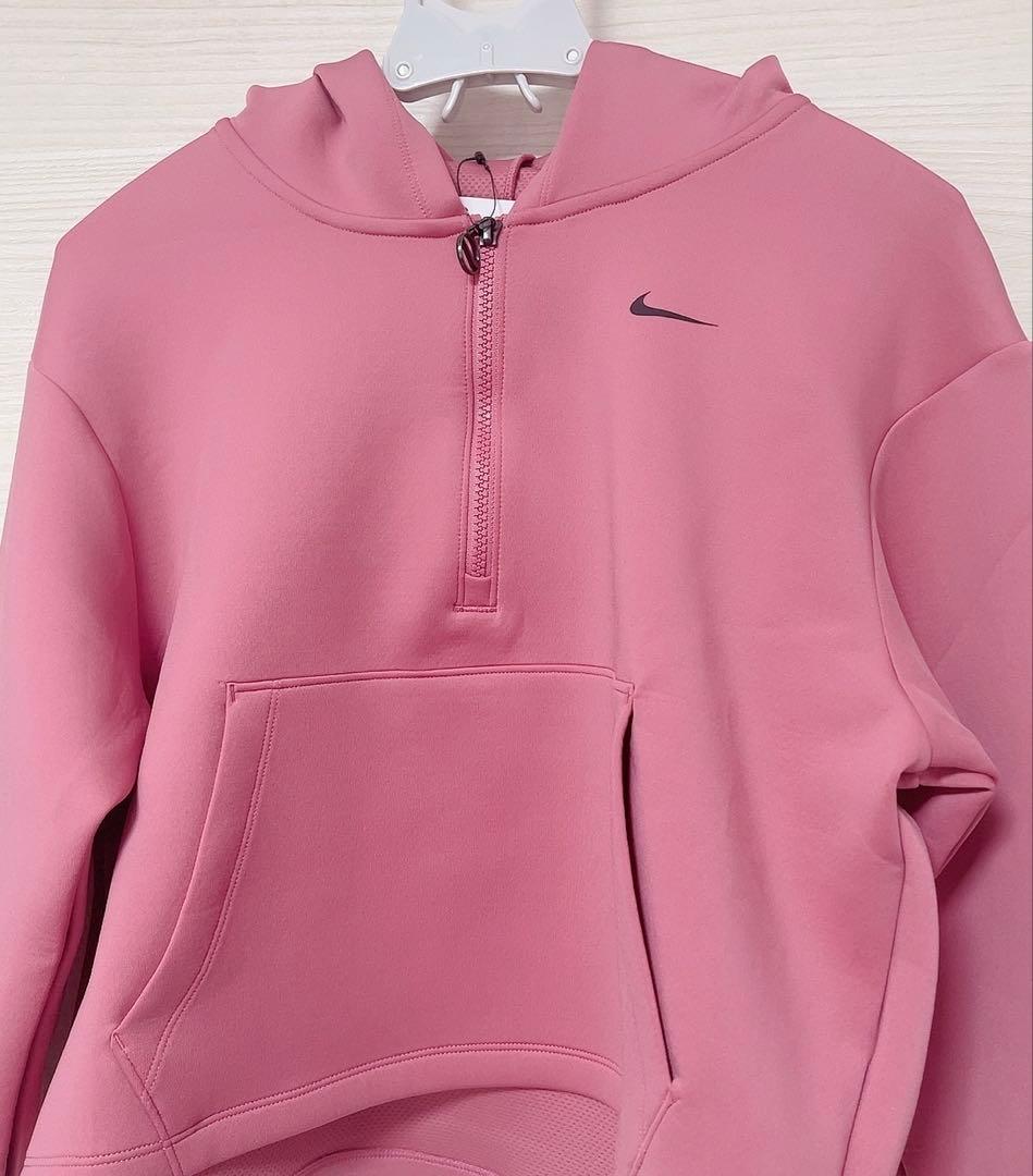 NIKE 1/2ジップ トレーニングパーカー&ミッドライズ プリントレギンス2点