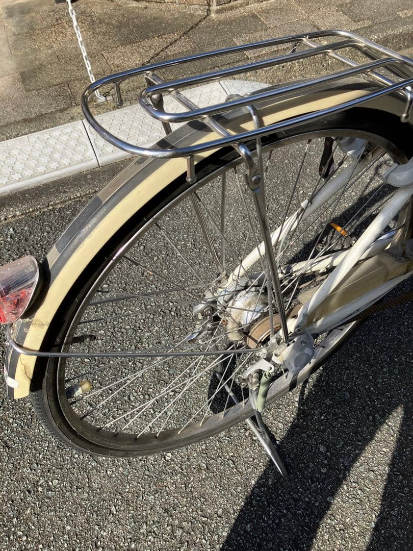 ブリヂストン　アルベルトロイヤル