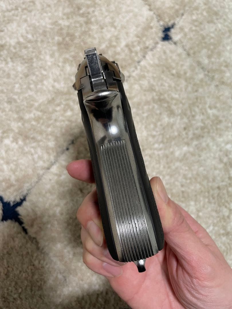 東京マルイ M92F クロームステンレス ガスガン