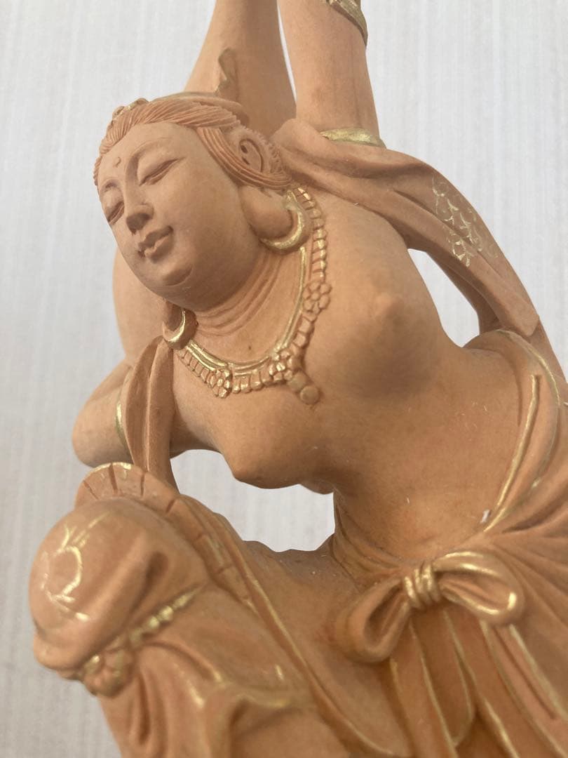 彫刻　木彫り　手彫り　飛天　天女