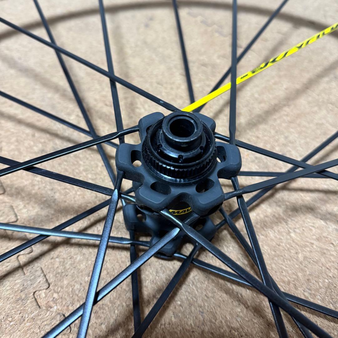 Mavicマビック　キシリウム　プロ　UST ディスク　チューブレスレディ