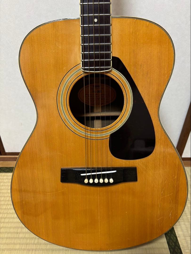 YAMAHA アコースティックギター ハードケース付き