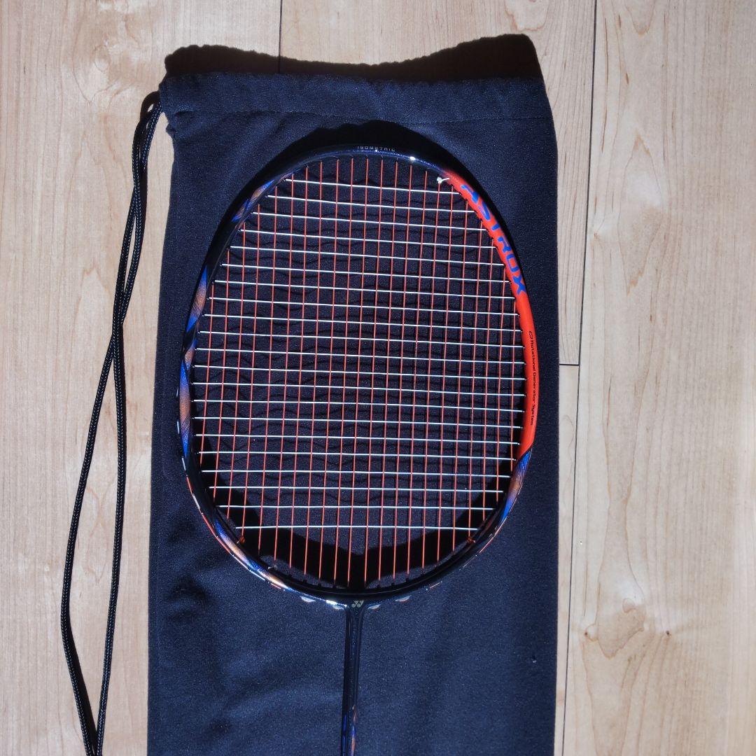 アストロクス77プロ YONEX バドミントンラケット 専用ケース付き