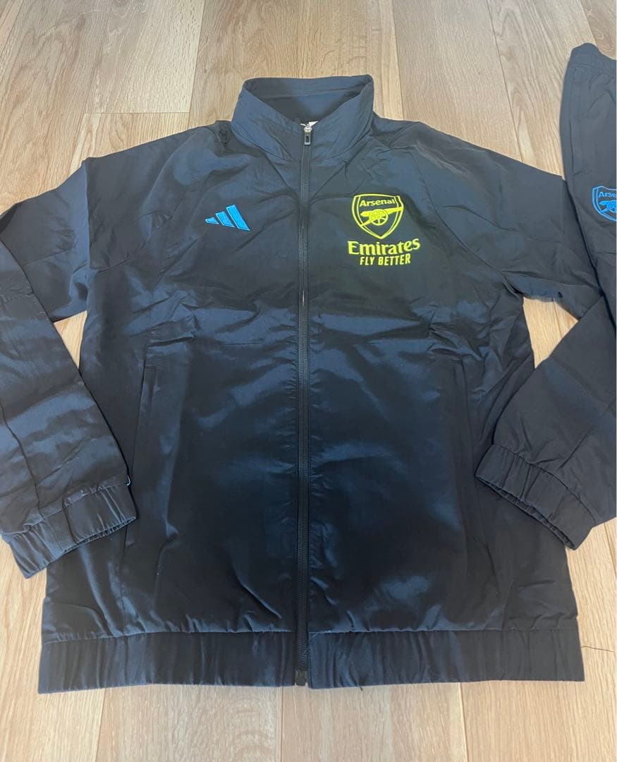 adidas アーセナル　トラックスーツ、プレゼンテーションジャケット、パンツ