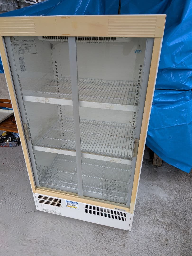 SANYO　冷蔵ショーケース