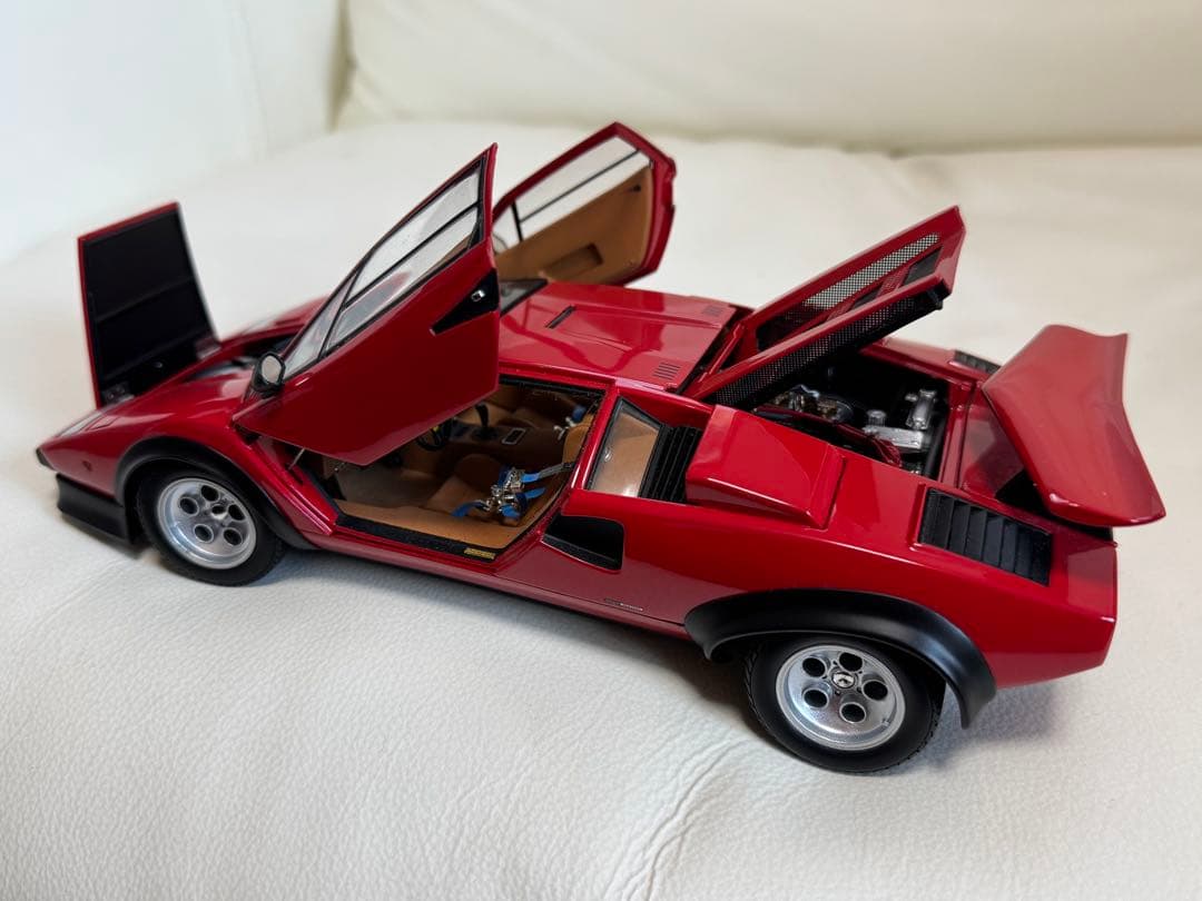 京商 ランボルギーニ カウンタック ウォーターウルフ 1/18