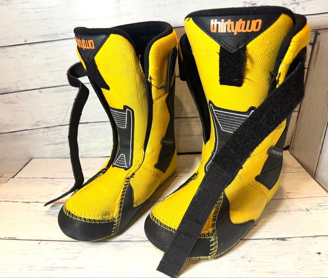 【希少】thirtyスノーボードブーツ　27cm