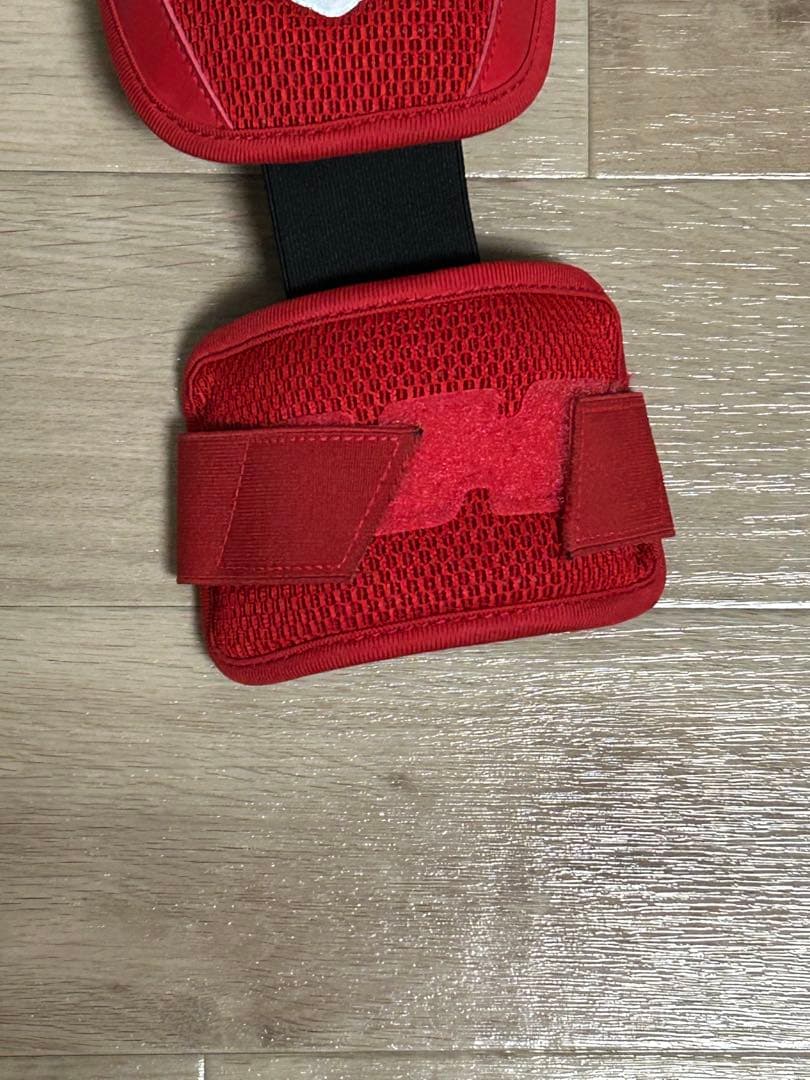 エボシールド　エルボーガード 赤