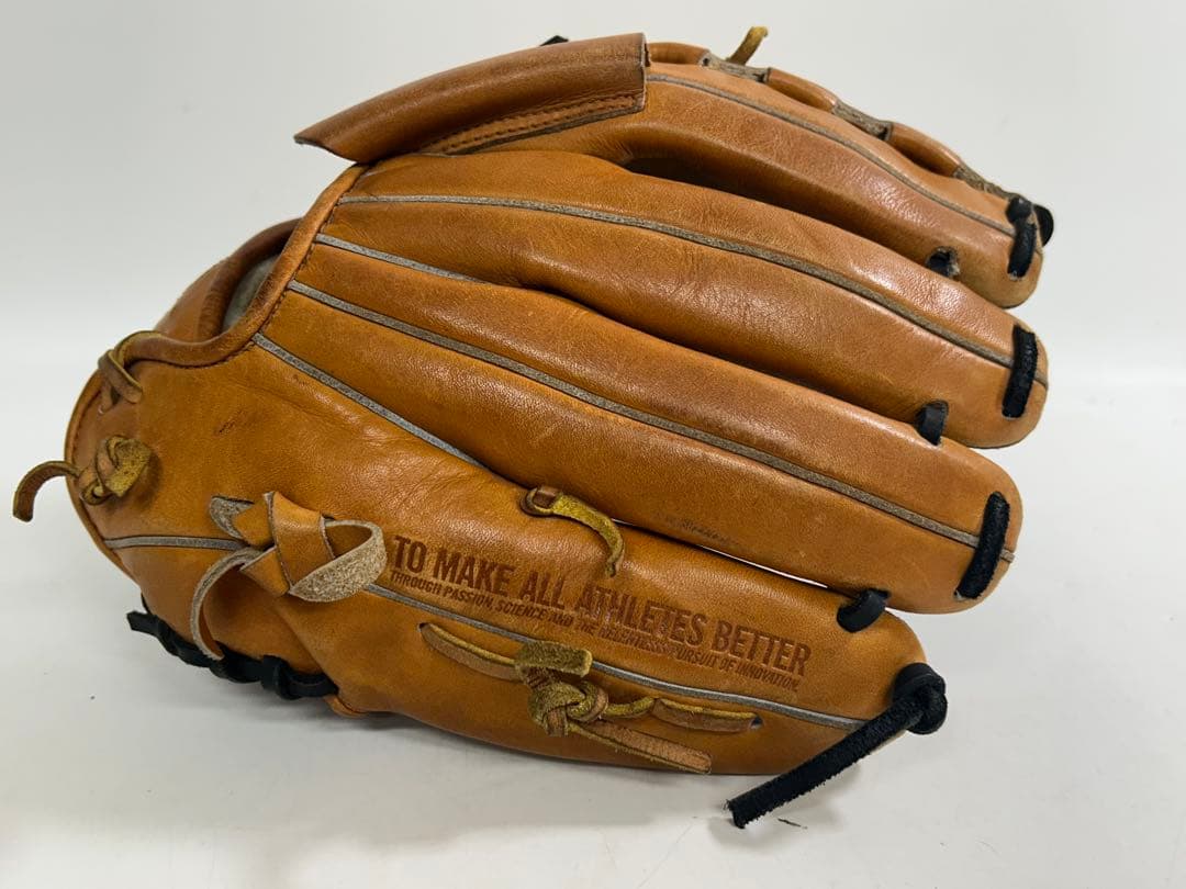 【レア】アンダーアーマー　金子千尋モデル　硬式野球グローブ ブラウン