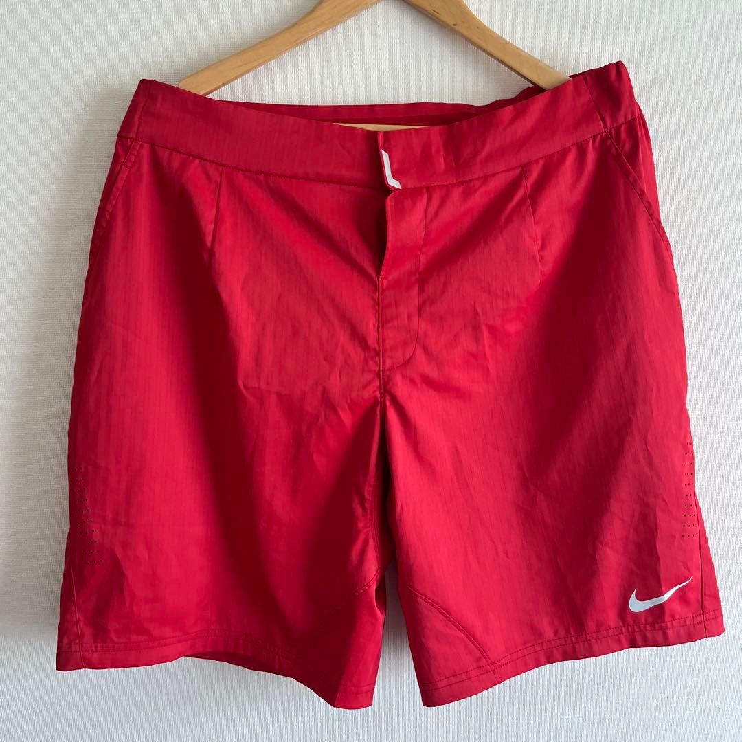 フェデラーモデル　NIKEテニスハーフパンツ