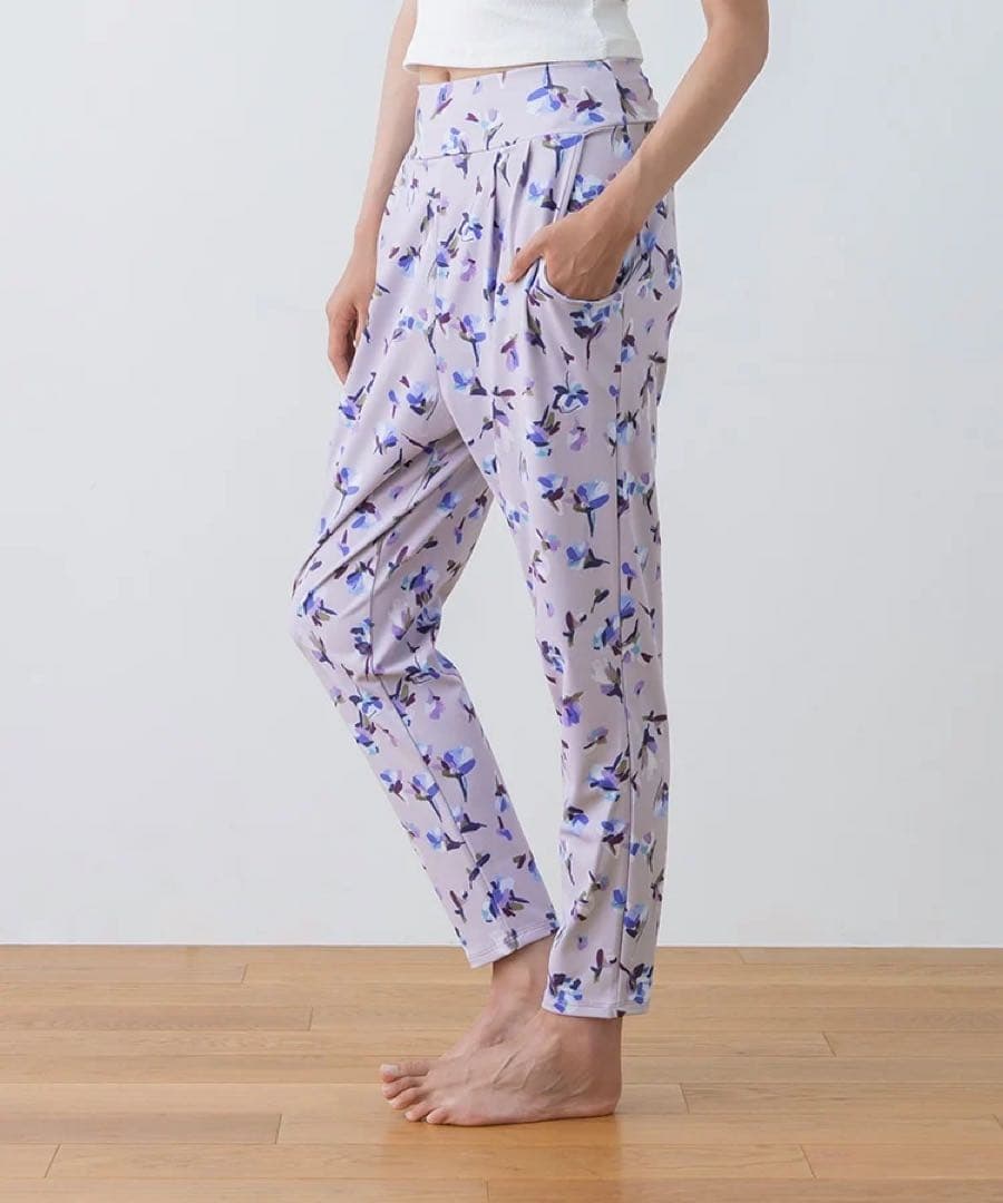 【新品】 SUKALA ローズプリント ジョガーパンツ ヨガウェア L 花柄