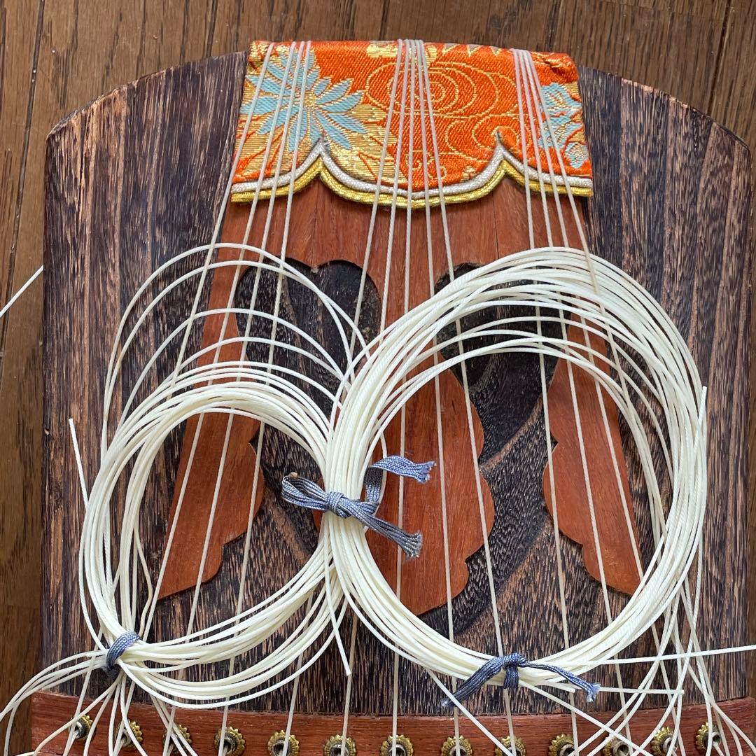 琴 小川謹製 お琴　十三弦 和楽器 弦楽器 USED