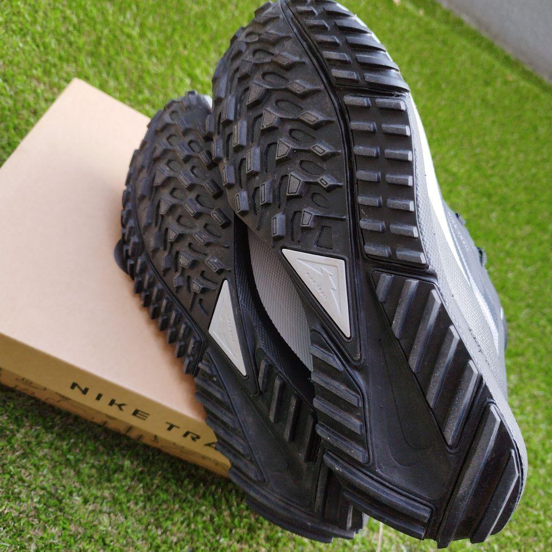 NIKE GORE-TEX トレイルランニングシューズ