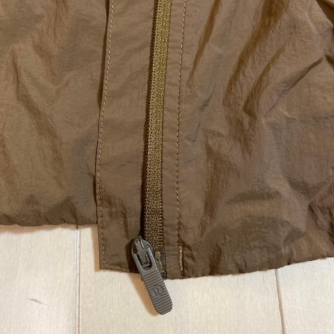 美品★ルルレモン★パーカー★サイズ２