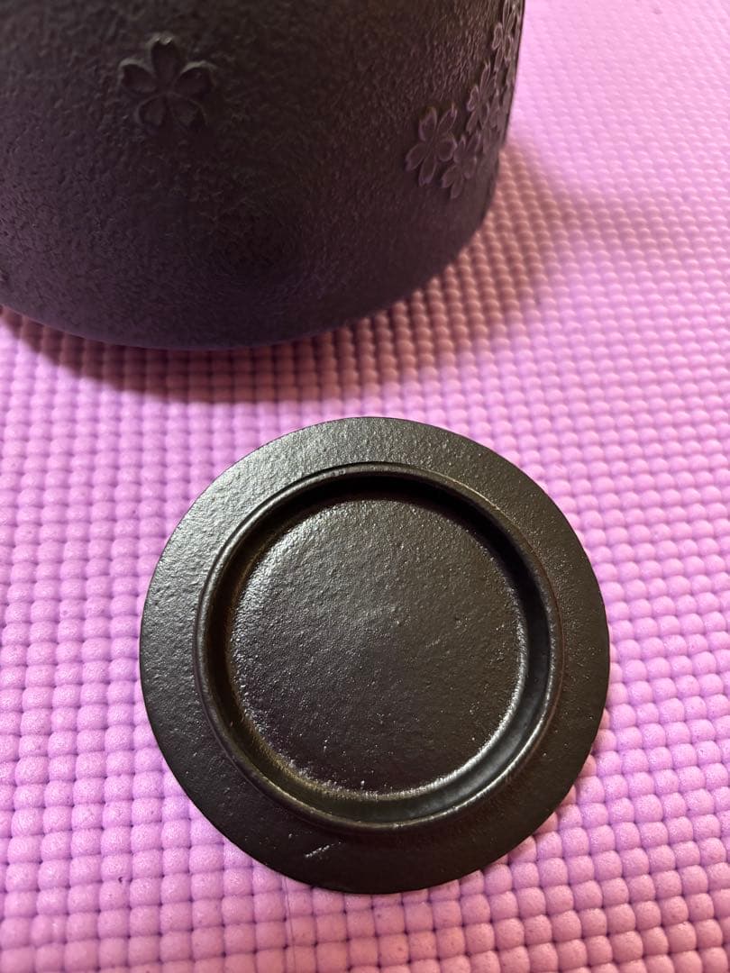 未使用品　南部鉄器　及甚　桜模様　急須