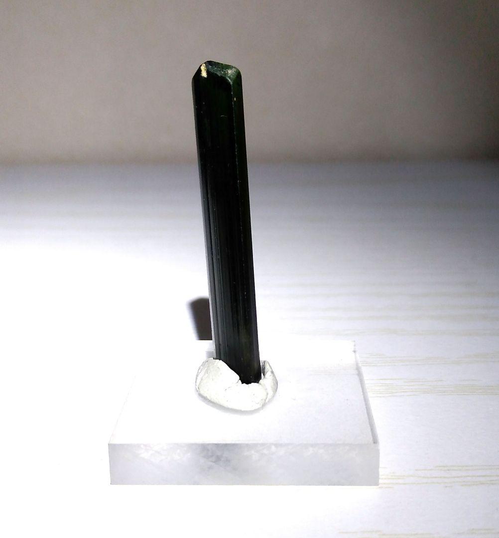 グリーン トルマリン　宝石質鉱物標本