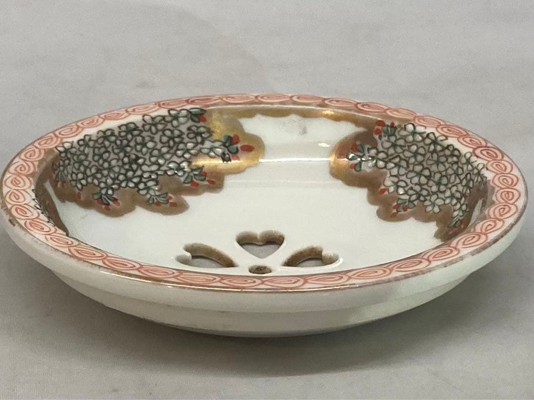 B127s 錦桜樹に馬図建水　有田焼　伊万里焼　茶こぼし　箱無し