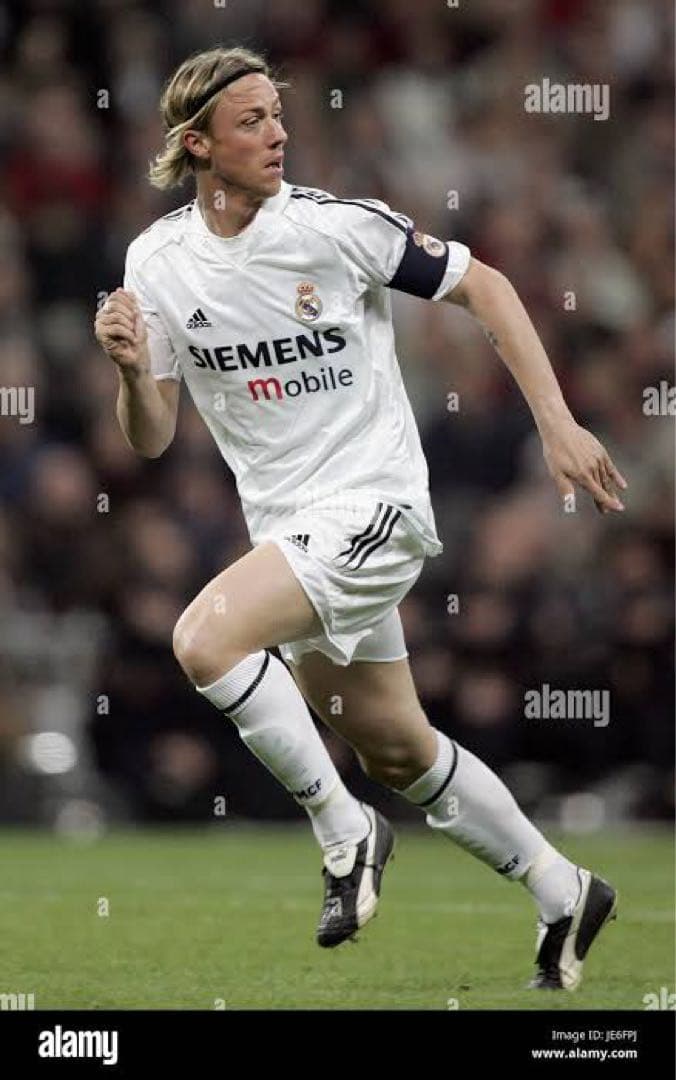 (サイン入り・着用ユニフォーム)レアル・マドリード GUTIサイン入りジャージ