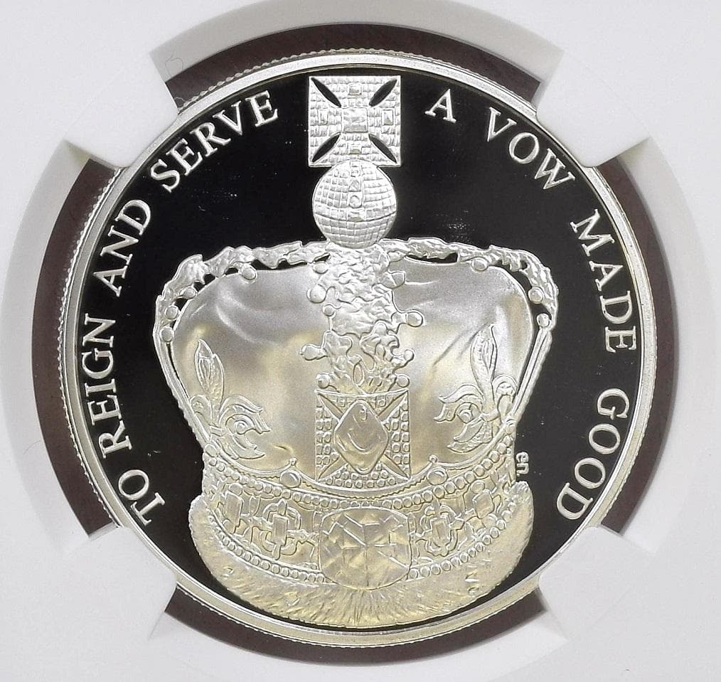 僅か7枚のPF70 2013年 イギリス クラウンジュエル 5ポンド銀貨 王冠