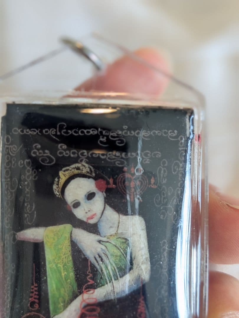 【マダム】激レア！タイのお守りプラクルアン！？ダークでクール！幸運値アップ！