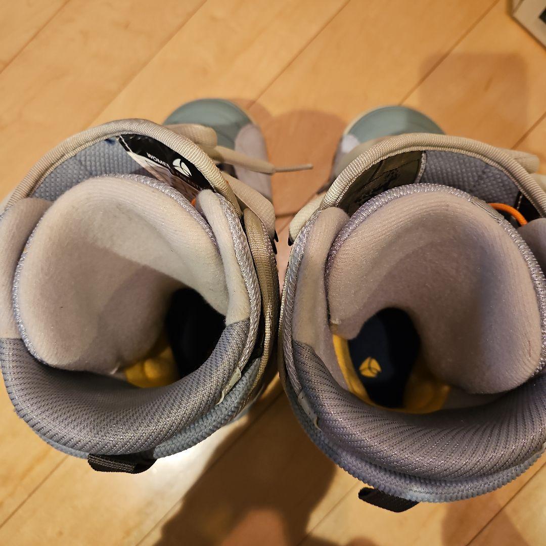 バートン　スノーボードブーツ　フリースタイル　24㎝