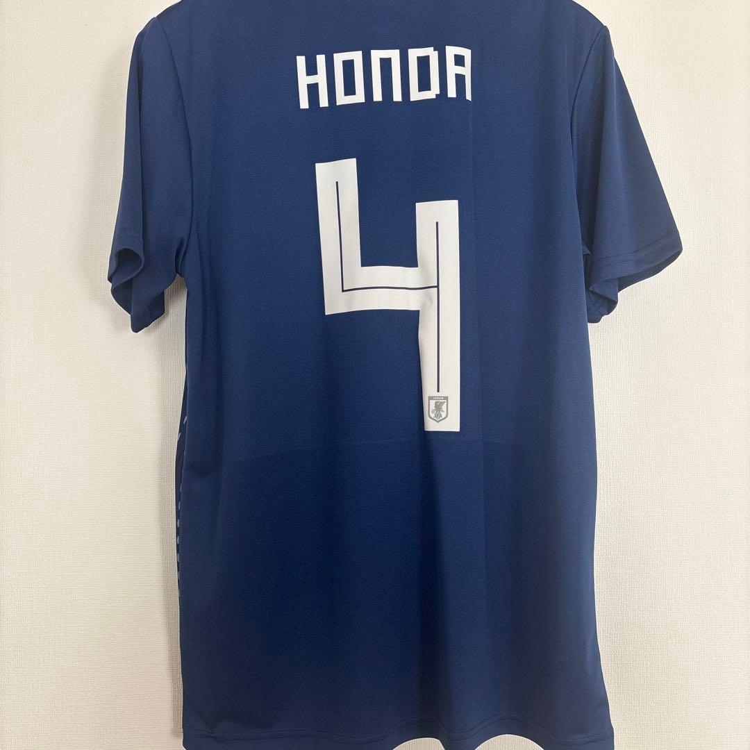 日本代表本田圭佑4番ユニフォーム未着用