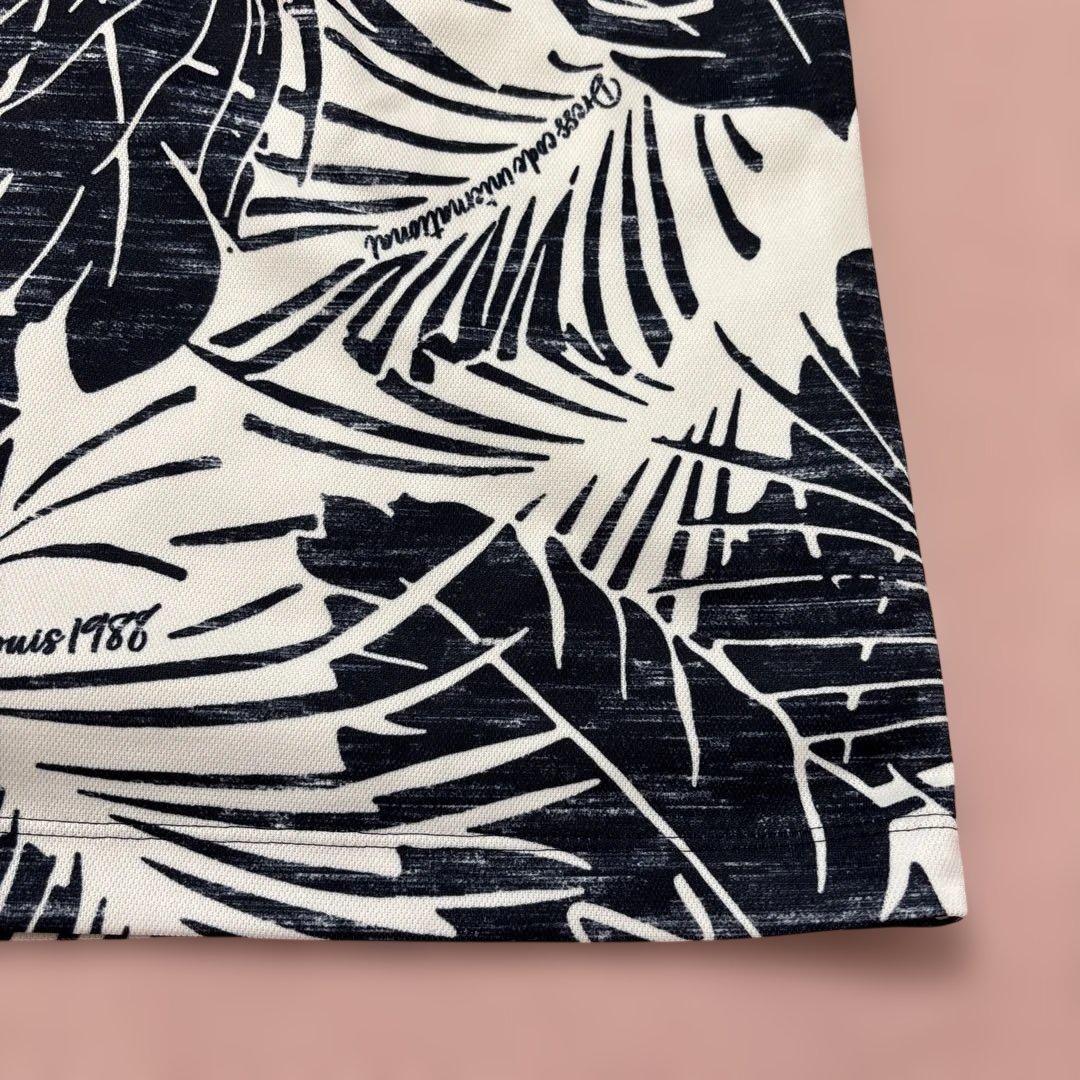 ZOYゾーイ ステンシル リーフプリントノースリーブワンピース