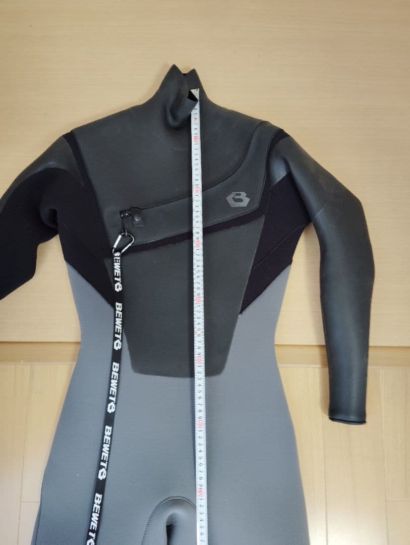 BEWET セミドライスーツ